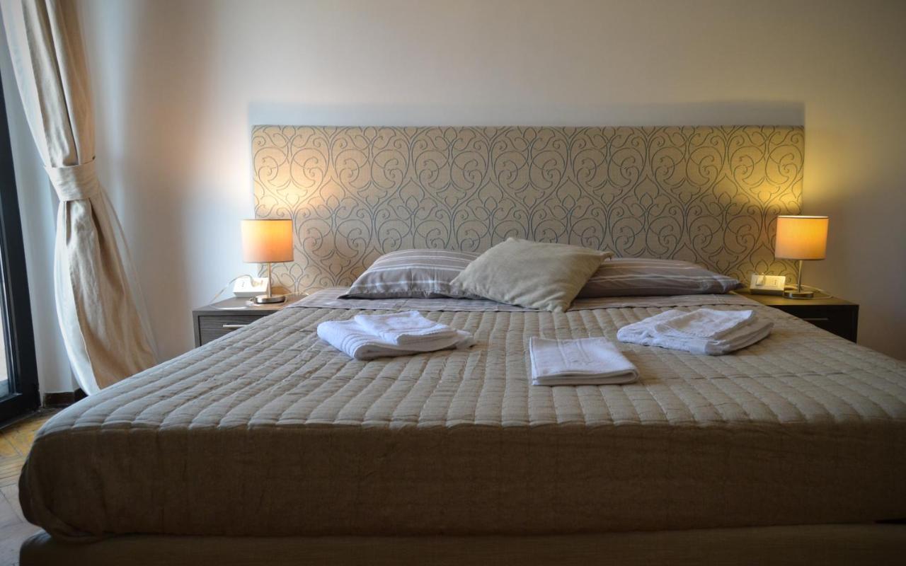 Gabrielli Rooms Et Apartments Sant Antonio Alloggio 4 M0230914084 Верона Экстерьер фото